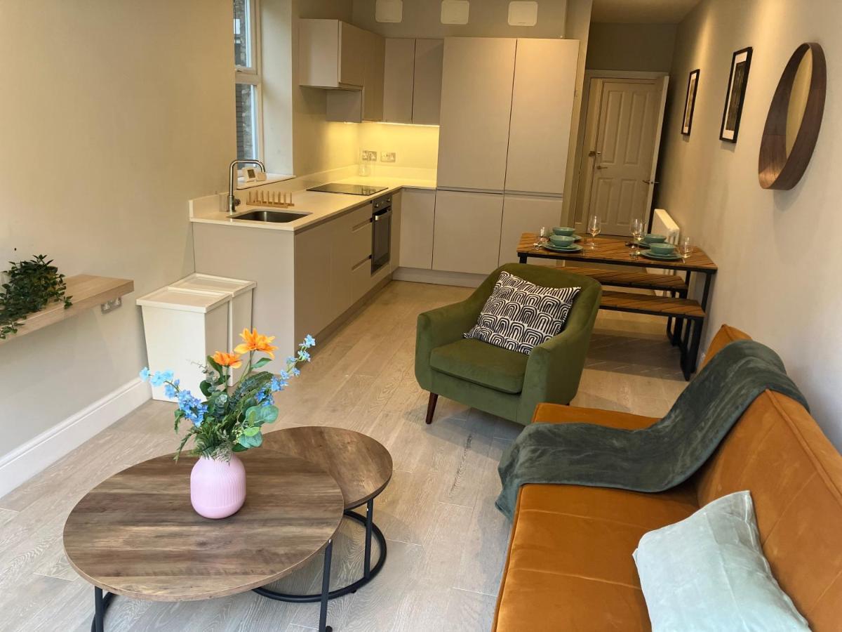 Spectacular 2 Bed Apartment With Lovely Terrace - 1 The Southwell Londres Exterior foto